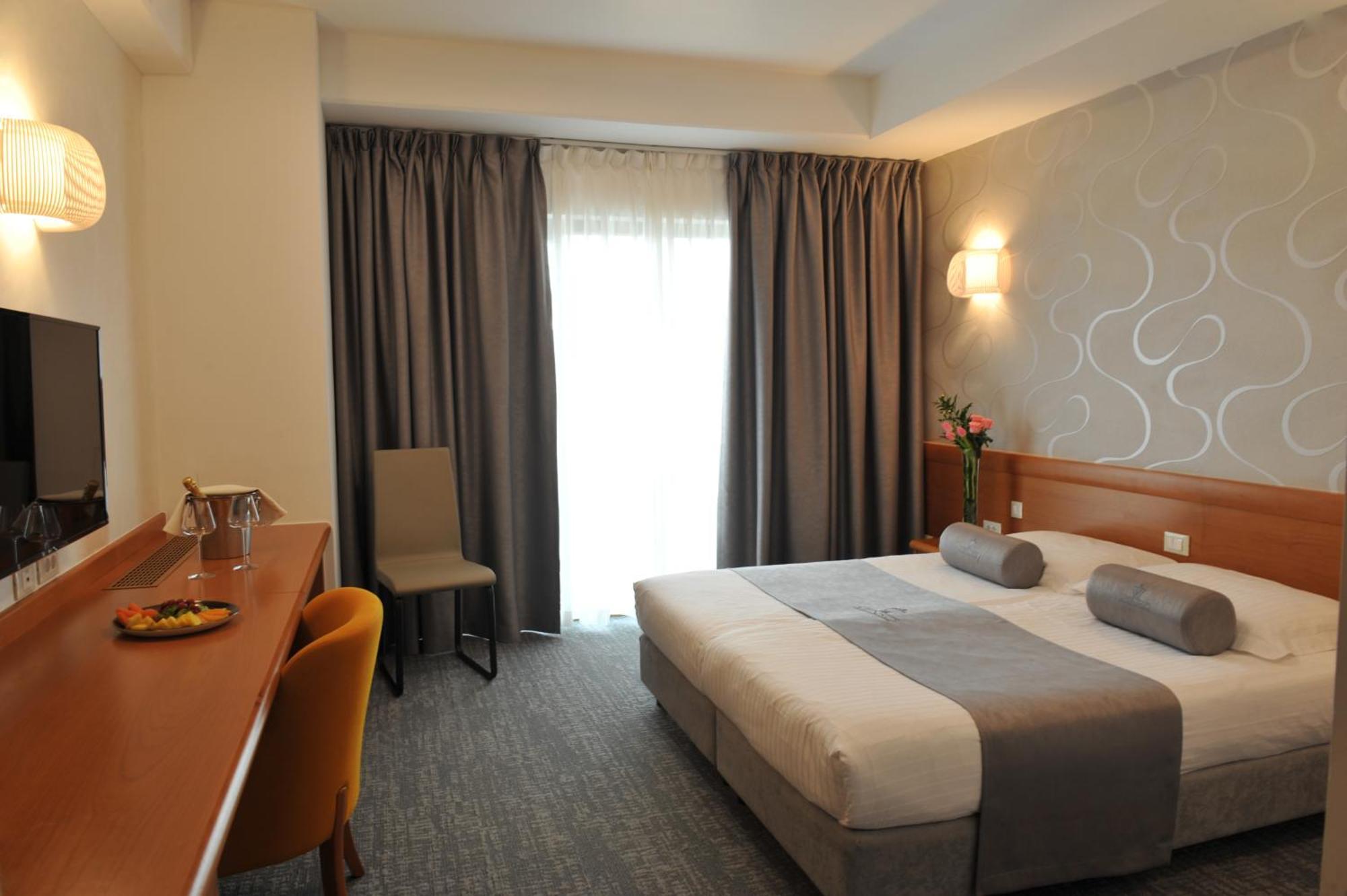 Hotel Venko Dobrovo Eksteriør billede