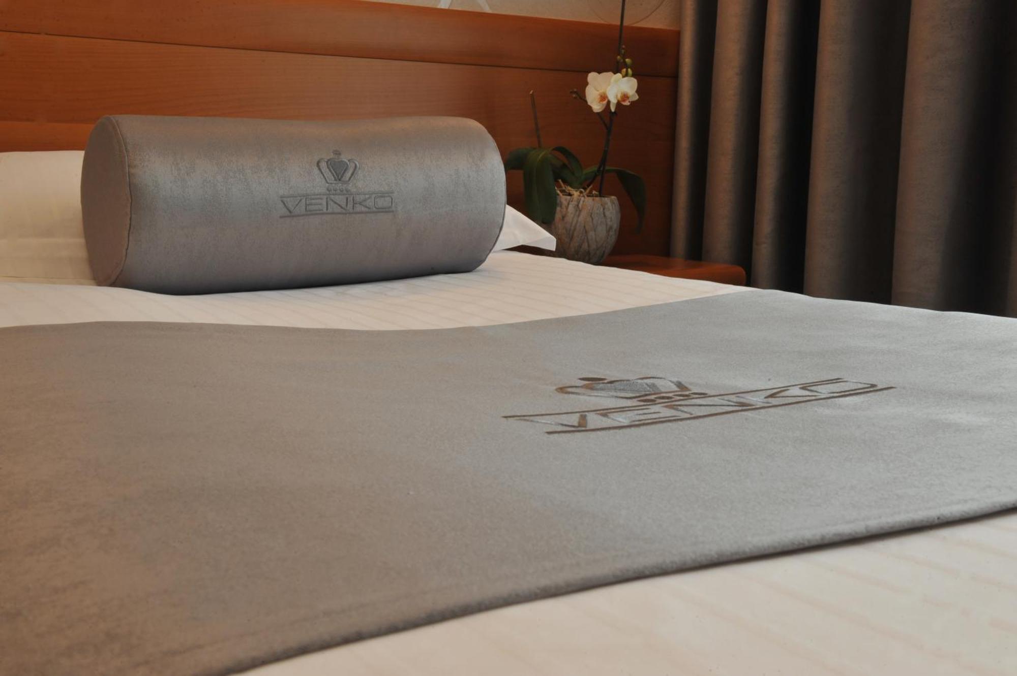Hotel Venko Dobrovo Eksteriør billede